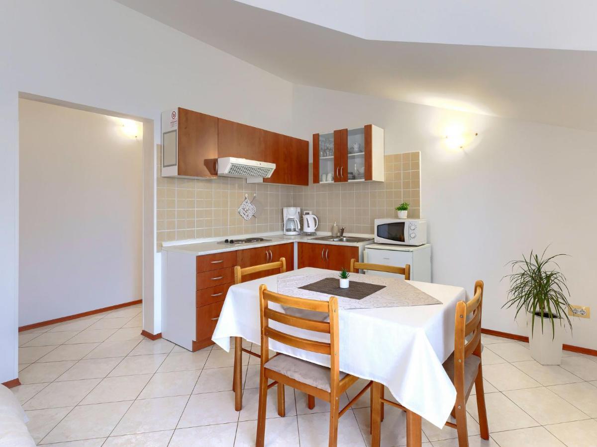 Apartment Bruno-2 By Interhome Umag Buitenkant foto